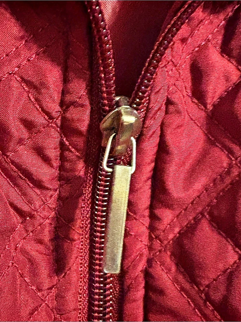 Indigo Quilted Vest in Red Size Large - Picture 8 of 9